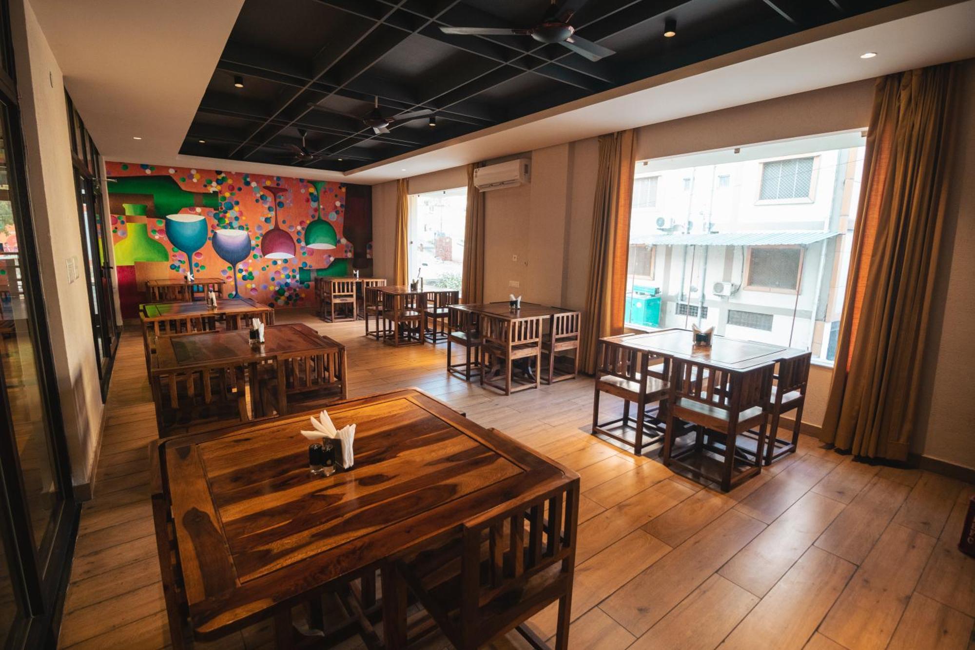 Hotel Aqua Vibes Rishikesh Ngoại thất bức ảnh