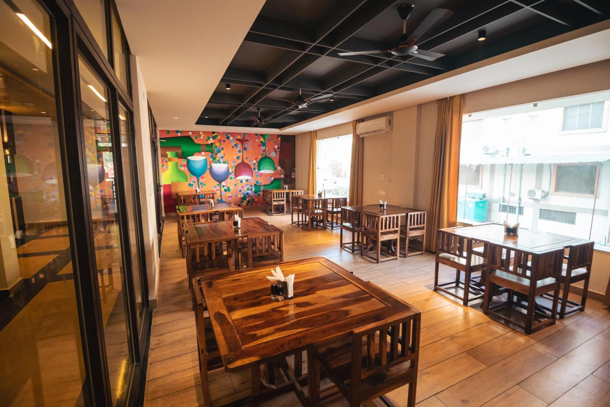 Hotel Aqua Vibes Rishikesh Ngoại thất bức ảnh