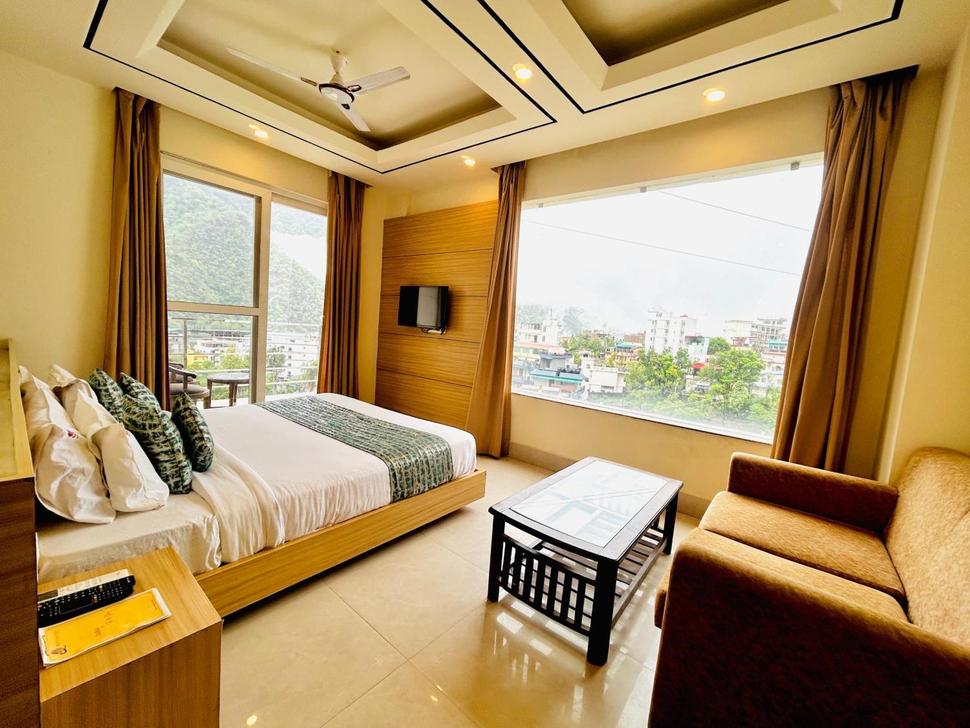 Hotel Aqua Vibes Rishikesh Ngoại thất bức ảnh
