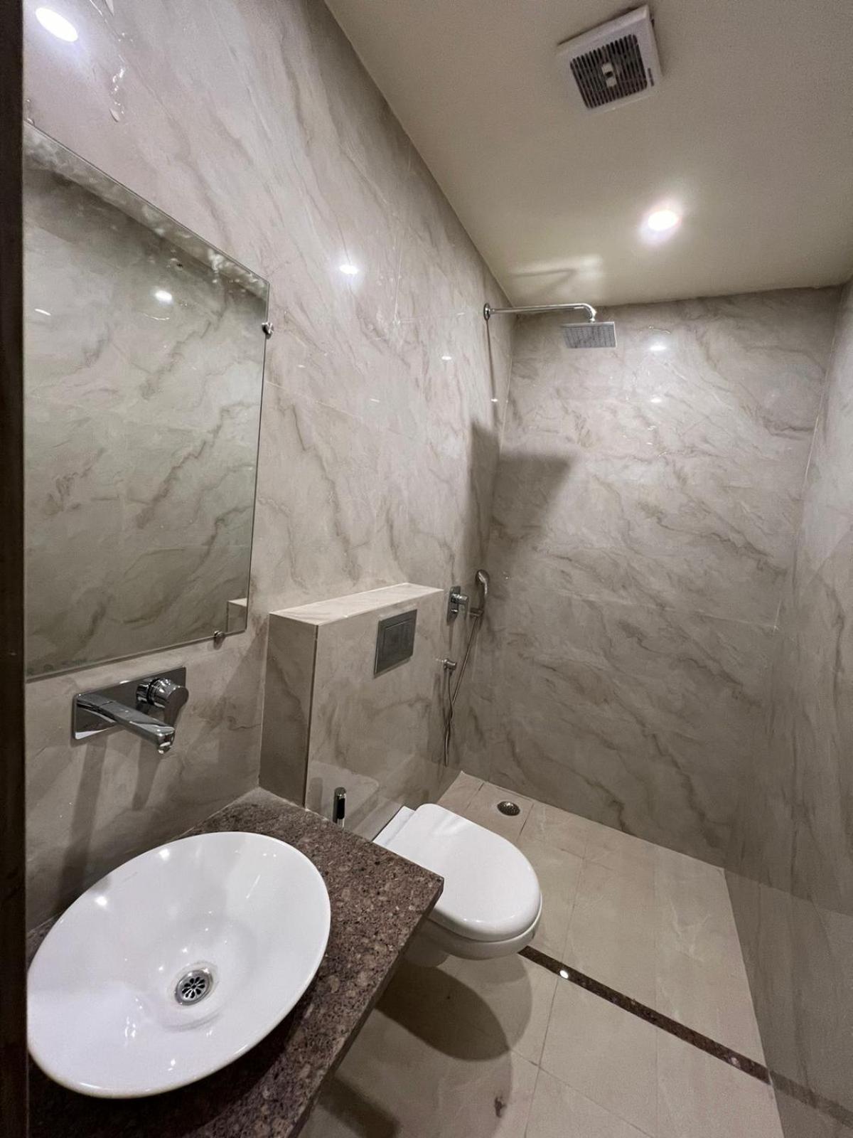 Hotel Aqua Vibes Rishikesh Ngoại thất bức ảnh