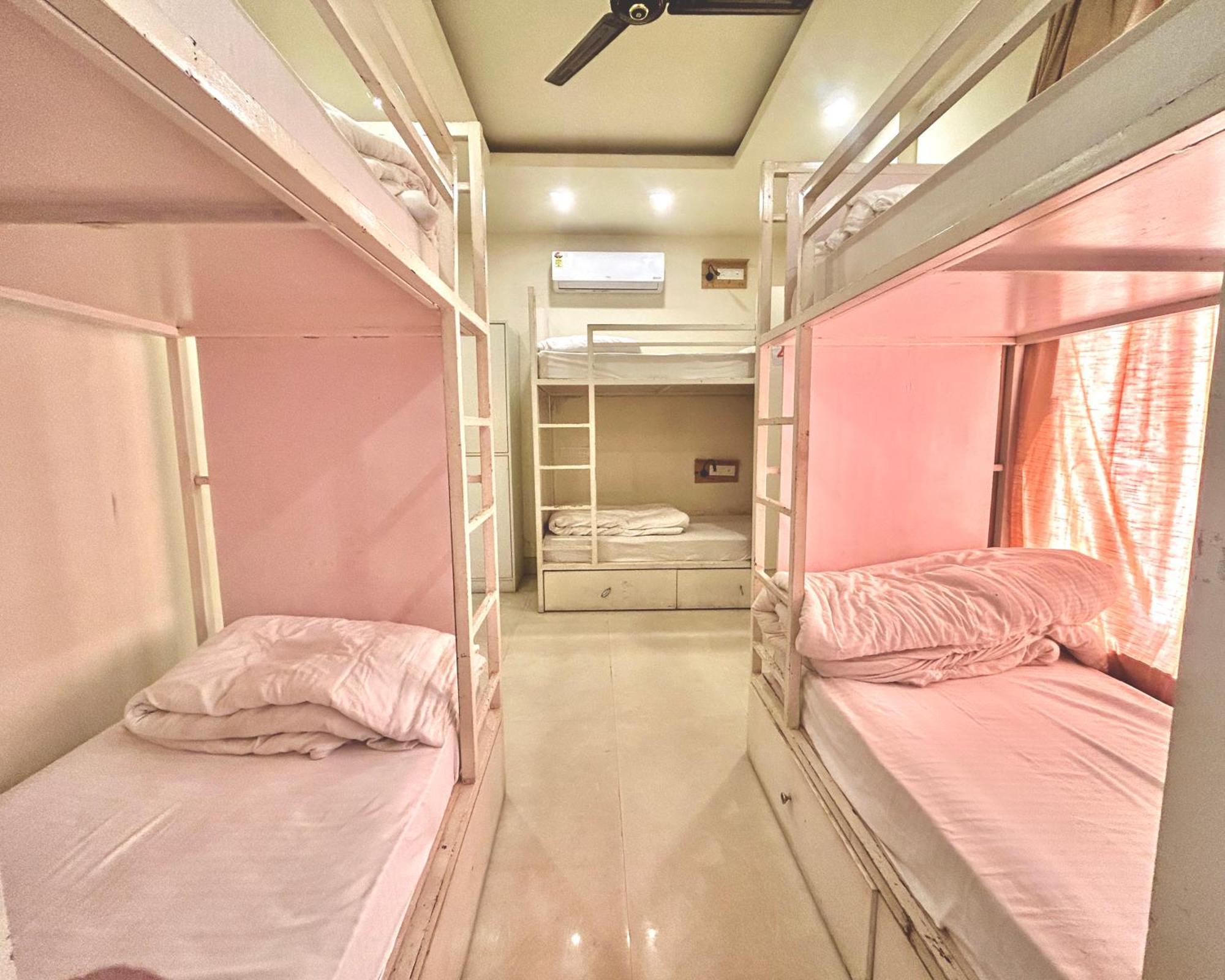 Hotel Aqua Vibes Rishikesh Ngoại thất bức ảnh